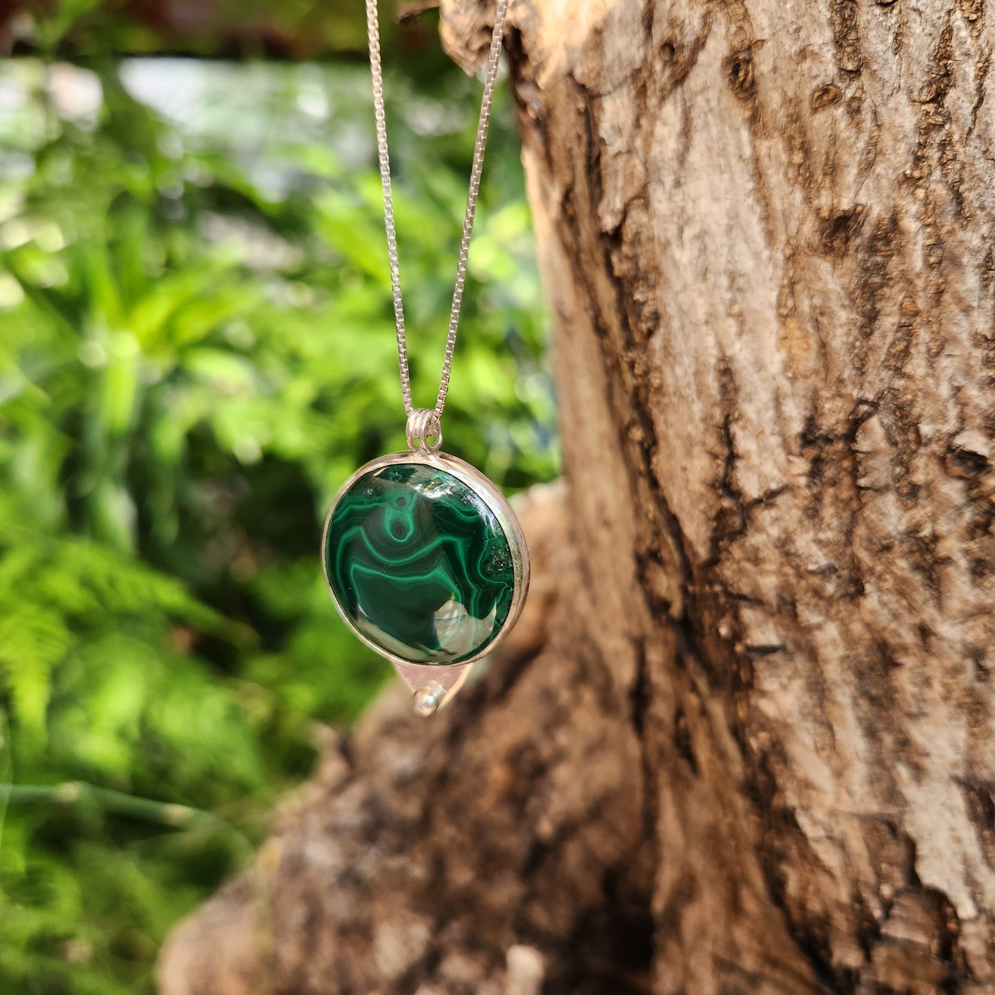Silver Necklace with Malachite Stone