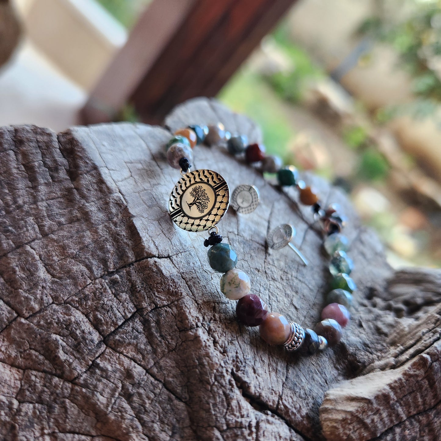 Juthur Bracelet: Silver & Indian Agate Stones