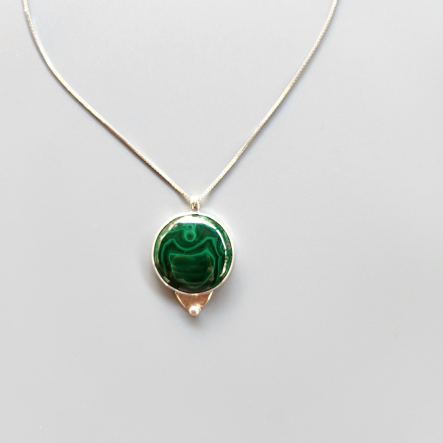 Silver Necklace with Malachite Stone