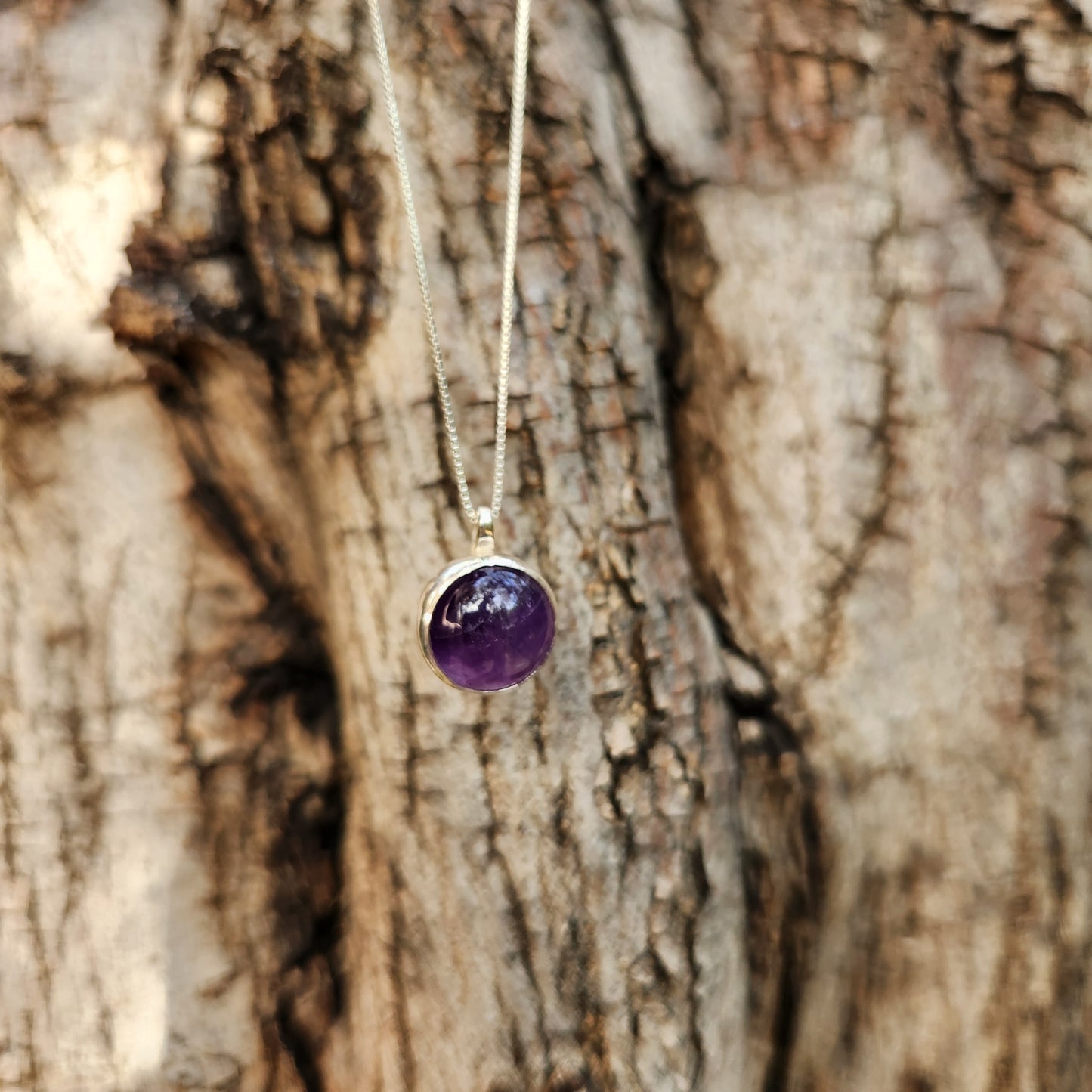Silver Necklace with Lilac Amethyst